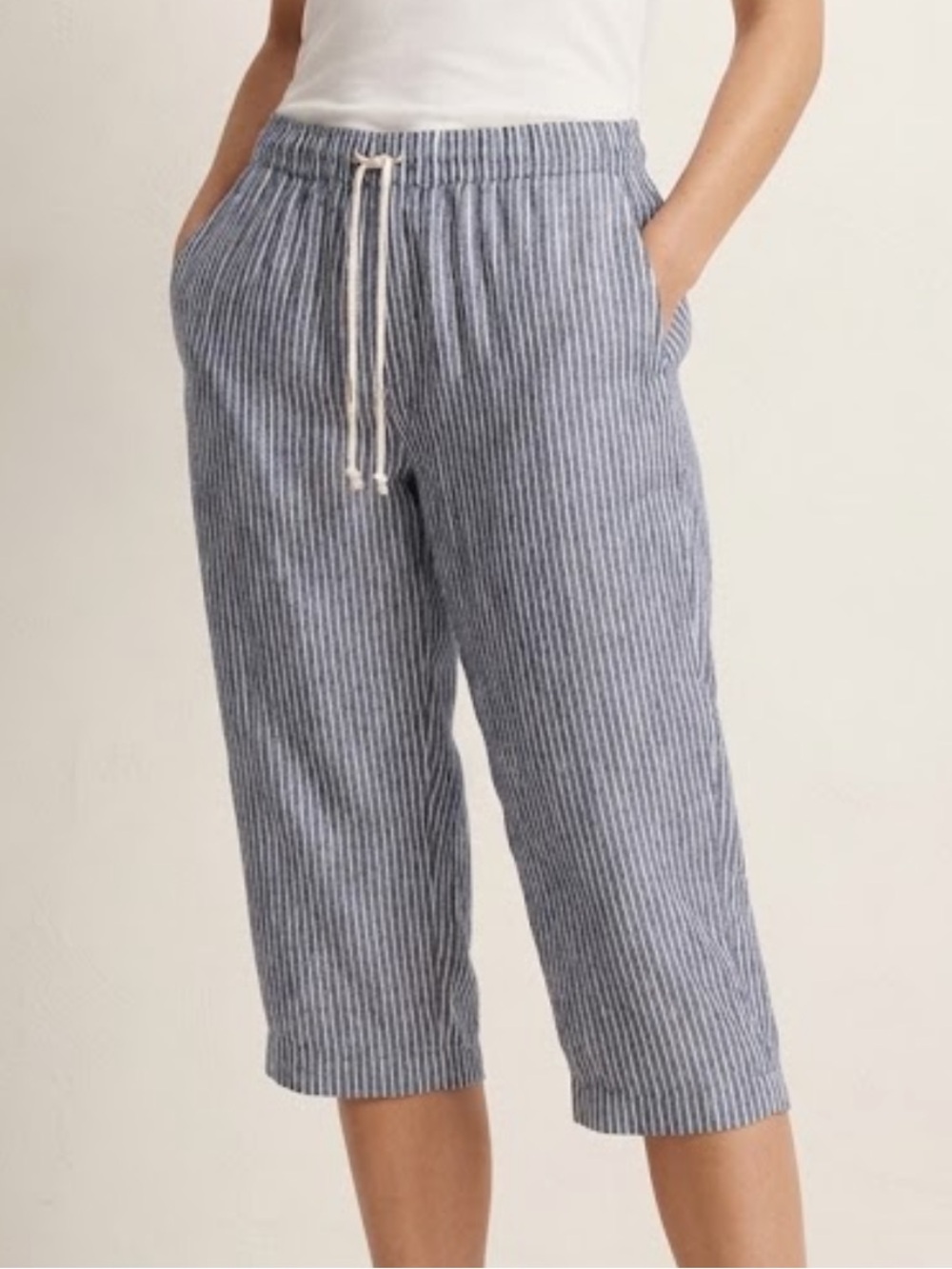 BeachLunchLounge Cropped Linen Blend Pants